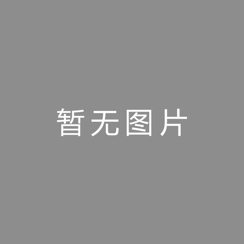 🏆格式 (Format)约维奇力挺希罗：冷酷的白人小子砍下27分，他就是今晚最佳球员